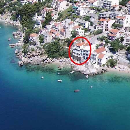 Apartments By The Sea Pisak, Omis - 1018 エクステリア 写真